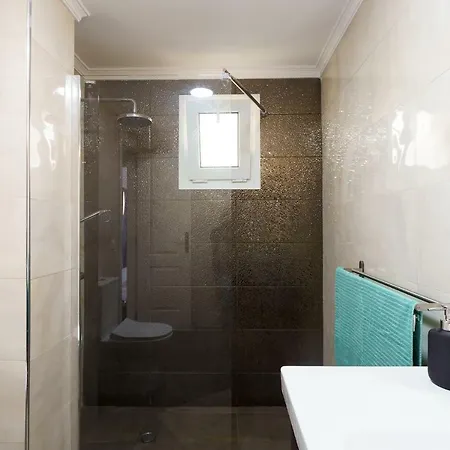 Apartament Spacious Beachfront Flat With Sea Views And Private Indoor Parking Benalmádena