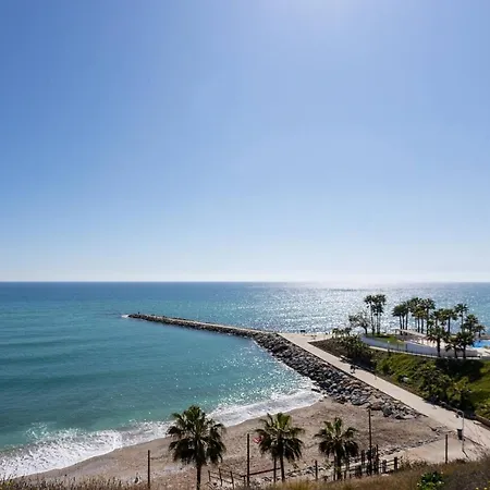 Spacious Beachfront Flat With Sea Views And Private Indoor Parking Apartment